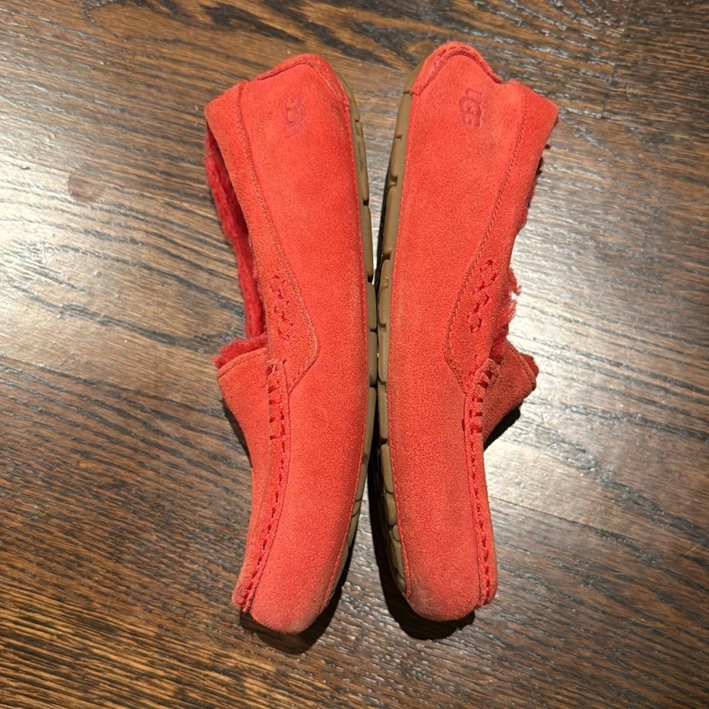 UGG Australia Ansley Womens Moccasin Slippers Suede Upper Wool Red SIZE 7 - Picture 8 of 10